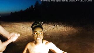 Me arrastou professional mato, me fudeu todinha e ainda gozou na minha cara. Veja mais em onyfans.com/bruna ebony Ou no site BrunaBlack.vip