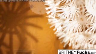 Bombshell blonde into a vintage tease and solo