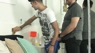 Bear daddy tastes young twinks raw dick and warm jizz