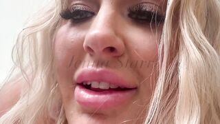 deep assy blonde huge bangs