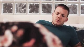 Codey Steele Enjoys Eating His Stepmom's Curvy Ass & Pussy Syren De Mer