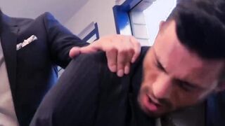 Cute stud enjoys taking his boss inside of his tight butt