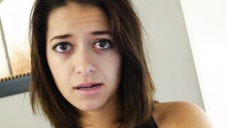 Teenage stepsis gives BJ before getting banged passionately