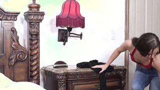 Young beauty facialized after POV pussy stretching