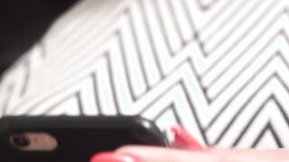 Young courtesan paid to spread legs for cock and facial
