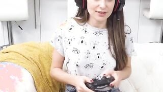 sneaky oxana chi fucks her roomate‘s bf chris torres