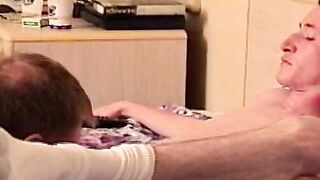 Pretty young man blown and rimmed while laying down