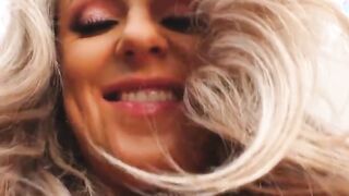 tattoo slut swinger wife fucks a new man