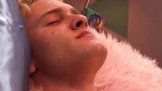 Twink Oliver Tucker strokes before anal play with smooth ass