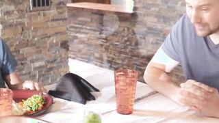 mommy got boobs  - krissy lynn ricky spanish - helicockter