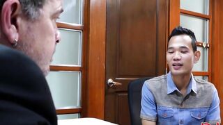 Asian skinny twink cannot believe how good he drills his ass