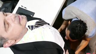 Asian skinny twink cannot believe how good he drills his ass