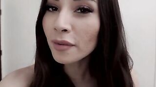 Aria Lee is a typical college women who lives for her vlog. Today's episode shows Aria changing out of her pajamas