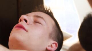 Horny young males turn an erotic massage into bareback fest