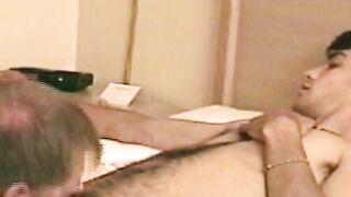 Amateur with very hairy dick blown before cumshot