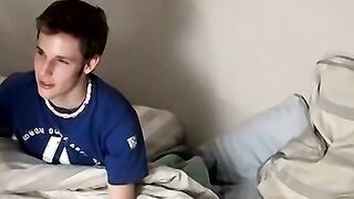 Feet worshiping twinks go freaky in the bathtub and bed