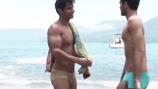 Spicy jock shoots gallon of cum after breeding on beach