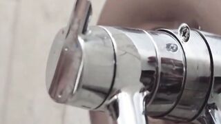 let her see you naked, she'll remember that dick s12:e1