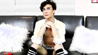 Gorgeous guy Greco Rai spills a load out after masturbating