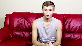 Matthew shows his adorable twink body and jerks off his cock