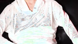 Big booty cutie touches ass and cock in amazing solo action