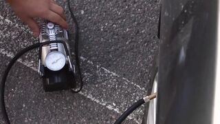 18yo perv sucks handyman dick before riding and eating jizz