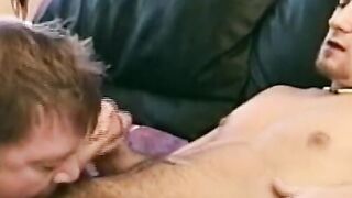 Amateur jock cock sucked off by mature homosexual