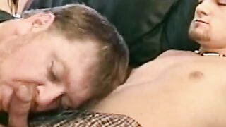 Amateur jock cock sucked off by mature homosexual