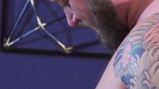 Hunks loves it raw deep in his tight asshole after a blowjob