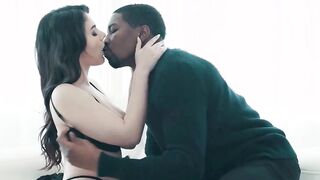 Hot Brunette Valentina Nappi Sucks Of Her Black Therapist Isiah Maxwell's BBC
