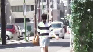 Voyeur outdoor video of young Japanese girls pissing