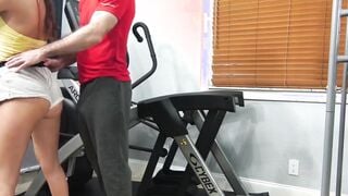 Voluptuous 18yo Mackenzie Mace bangs her fitness instructor