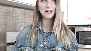 stepsis squirts on bro's huge cock