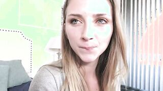 stepsis squirts on bro's huge cock