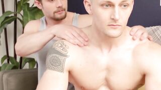 Buffed dude enjoy a massage before bareback breeding