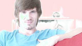 Solo jock Tyler Kodiak beats his own man meat