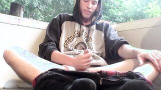 Solo masturbation and cumming with young straight cigar smoker