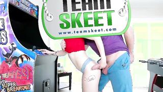 Stick It Into Her Peach