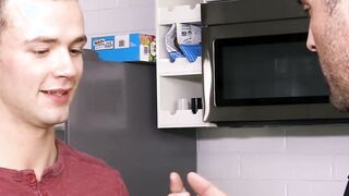 Clumsy stepdad sucked off before breeding young ass