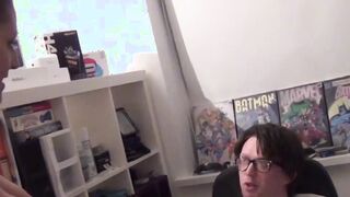 British beauty falls for a fake producer and sucks his cock