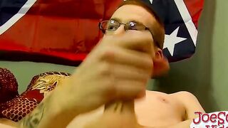 Nerdy looking dude with glasses strips down and jerks it off