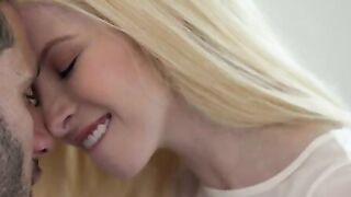 Kenzie Reeves has been seeing Damon Dice, who is married to Kenzie's aunt. Kenzie couldn't care less. She wants Damon