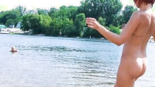 Nudist teen is enjoying the sun