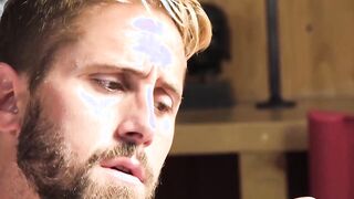 Muscular homo facialized after raw fucked by stepsons
