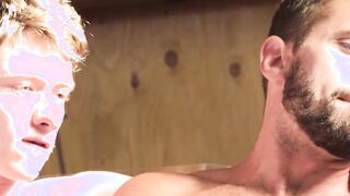 Muscular homo facialized after raw fucked by stepsons