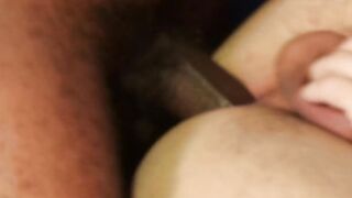 Rawfucking and jizzcovered threesome with muscular hunks