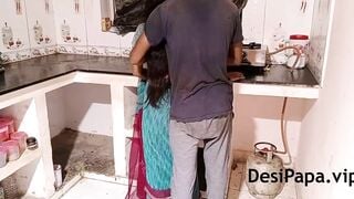 गरम भाभी की रसोई मई मस्त चुदाई डोग्गिस्टीले मई इन फुल हिंदी