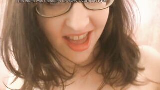 LONG MELONS FREAKY BOMBSHELL SHOWING OFF AND SUCKING OFF PENIS