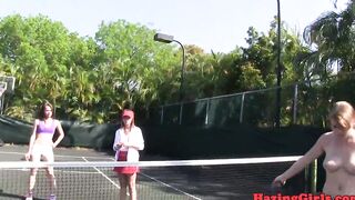 Hazing babes eating snatch on a tennis court