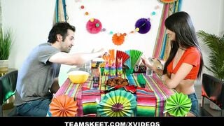 babe Mexican Girl Eliza Ibarra Celebrates Cinco De Mayo With Lucky Stud